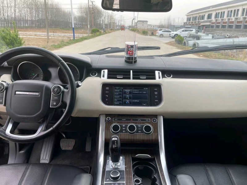 徐州14年路虎揽胜运动3