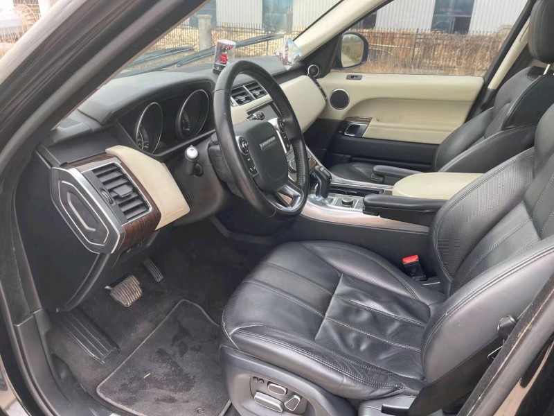 徐州14年路虎揽胜运动5