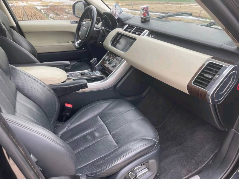 徐州14年路虎揽胜运动8