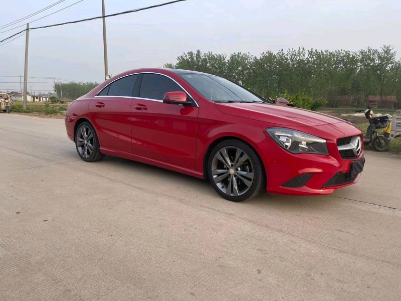 徐州16年奔驰GLA8