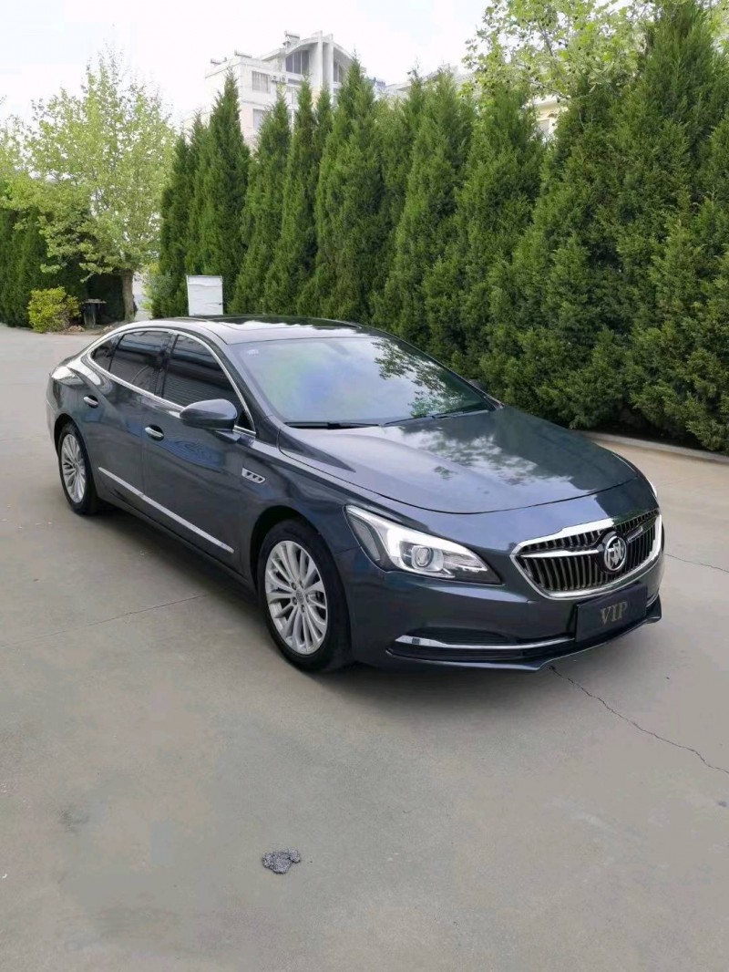 青岛16年别克君越2