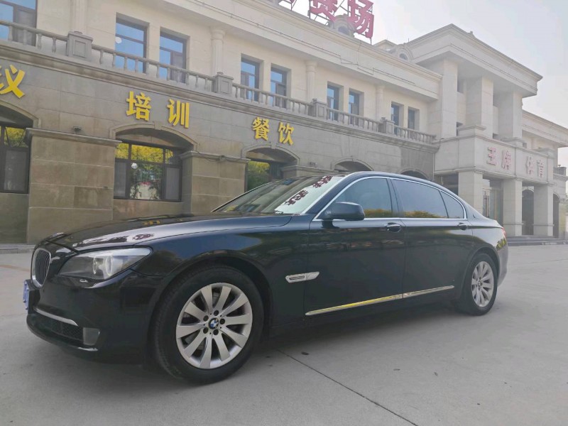 济南11年宝马7系2