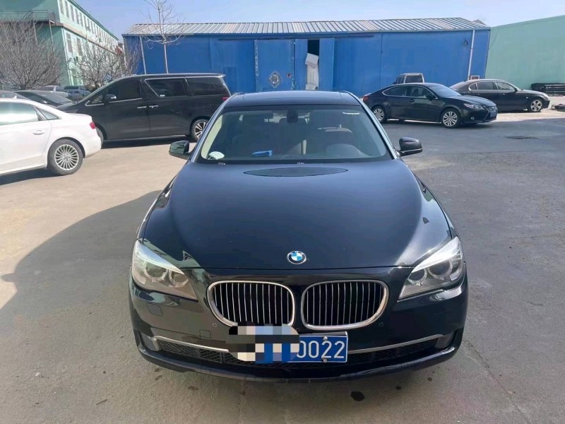 济南13年宝马7系1