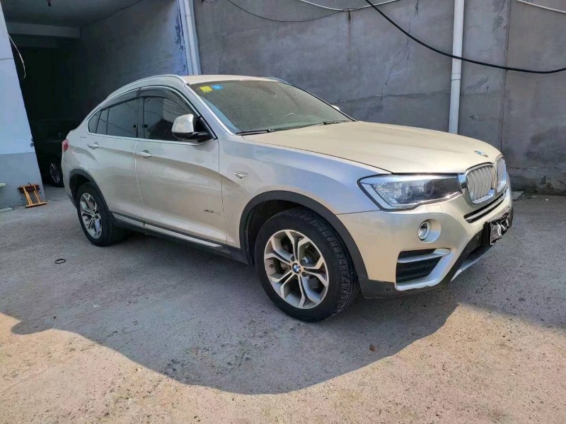 济南17年宝马X42