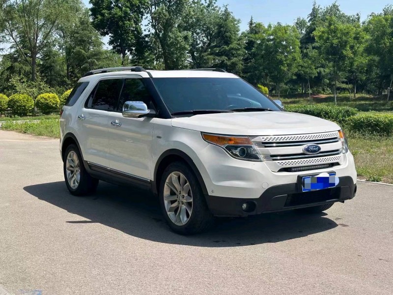 青岛13年福特探险者6