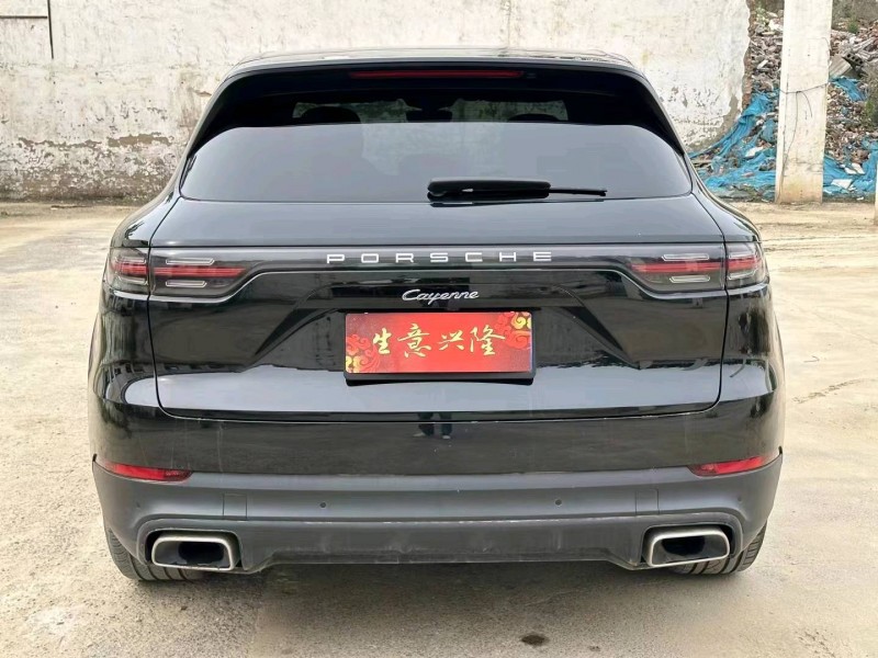 平顶山21年保时捷卡宴4
