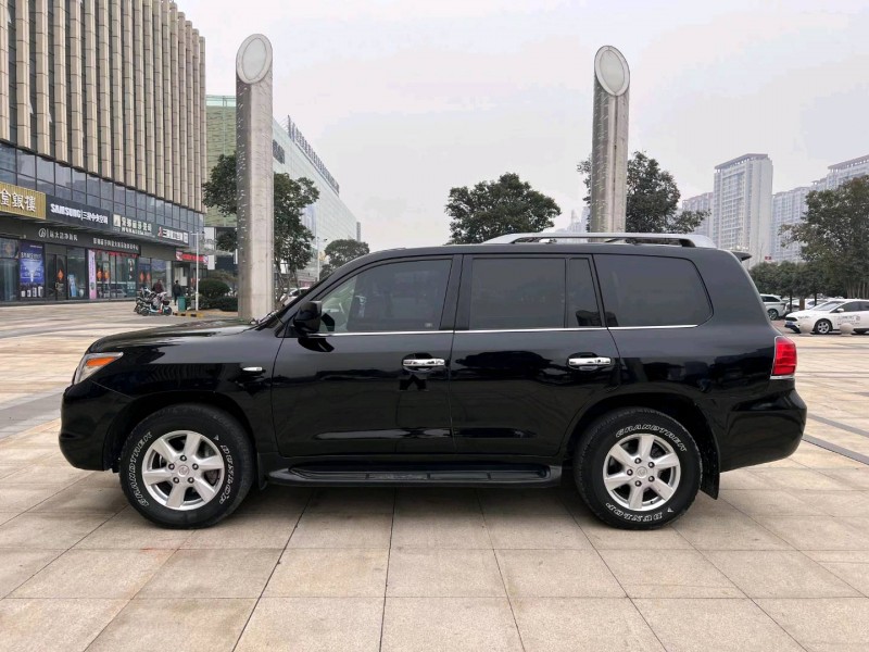 青岛11年雷克萨斯LX5