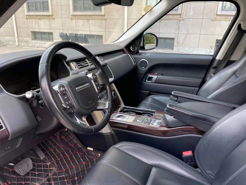 青岛17年路虎揽胜行政6