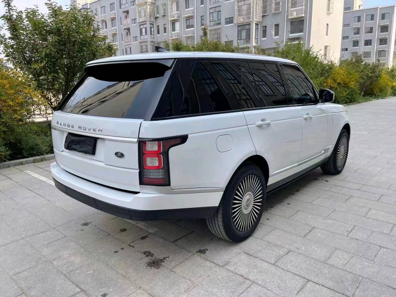 青岛17年路虎揽胜行政7