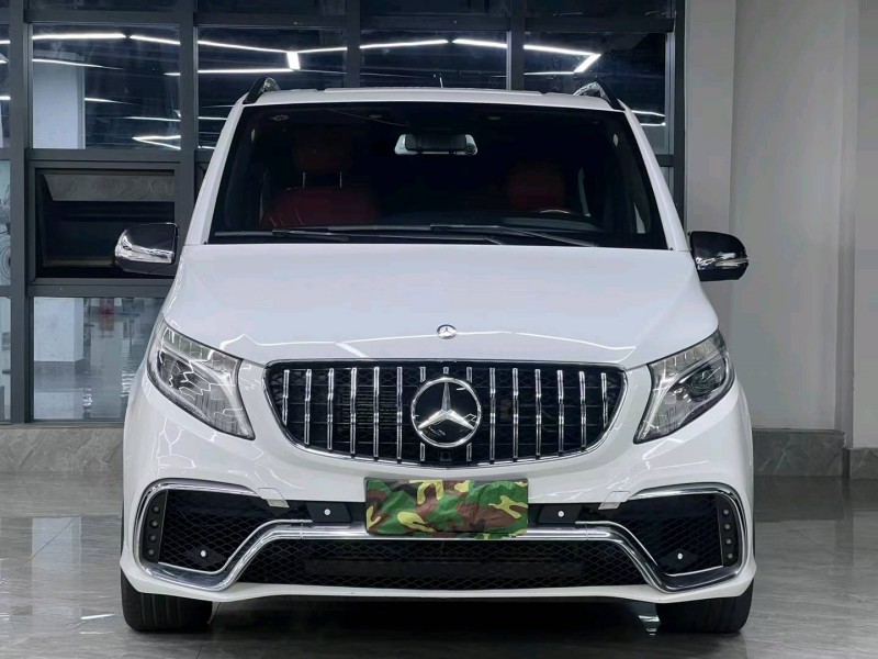 广州19年奔驰威霆1