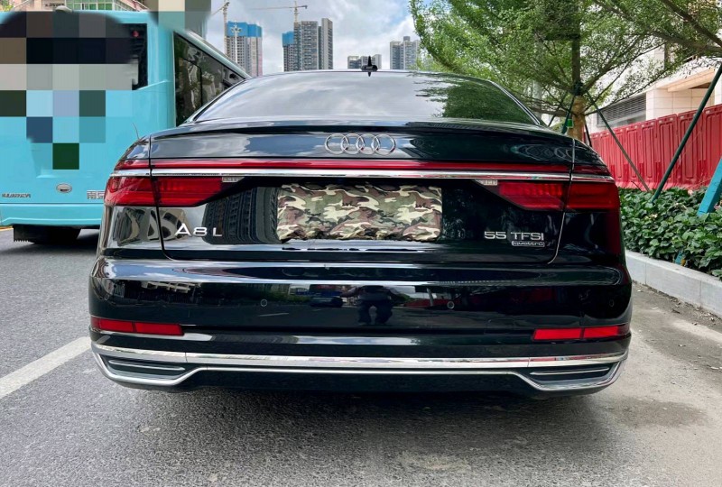 广州20年奥迪A8L9