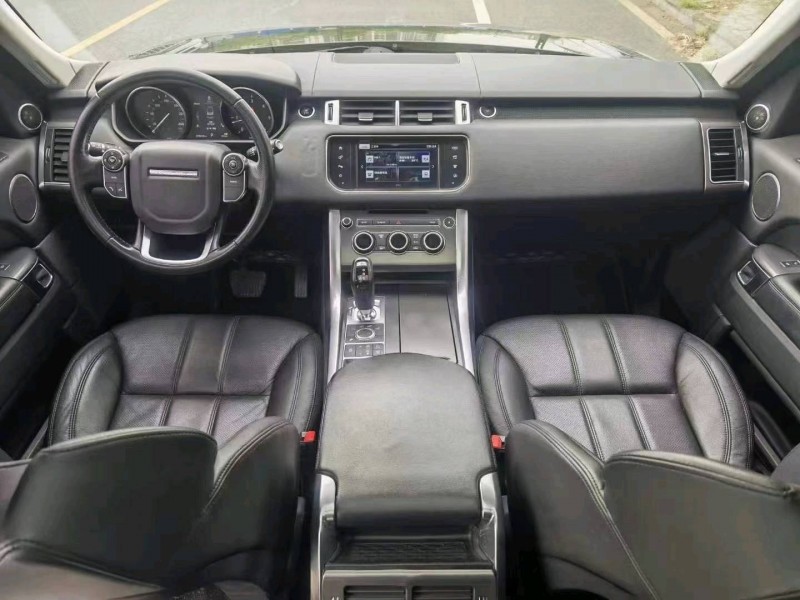 广州17年路虎揽胜运动7