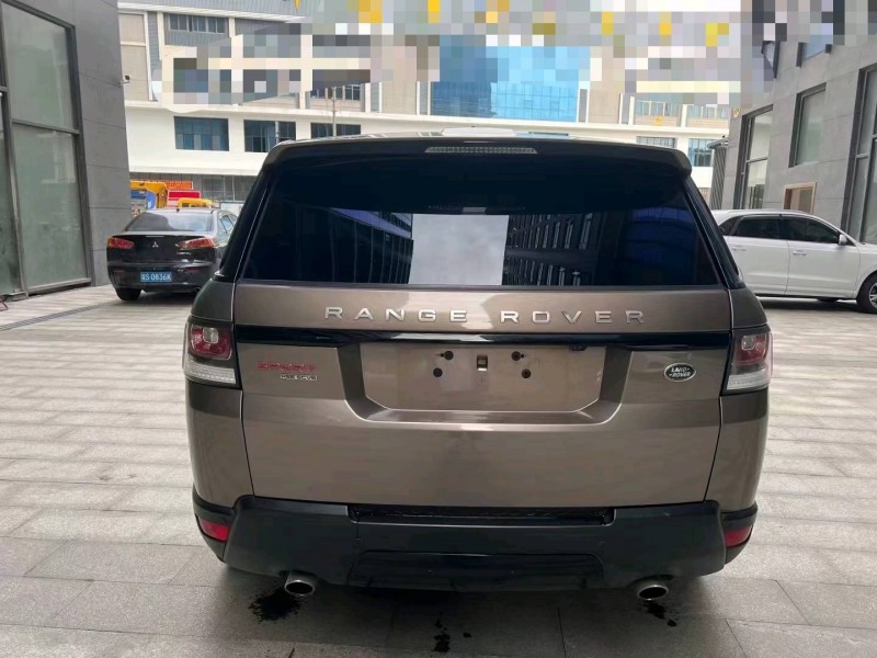 广州15年路虎揽胜运动9