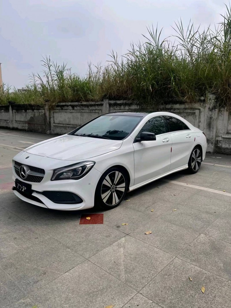 东莞18年奔驰CLA2