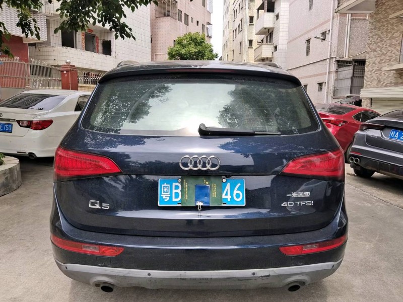 广州10年奥迪Q54