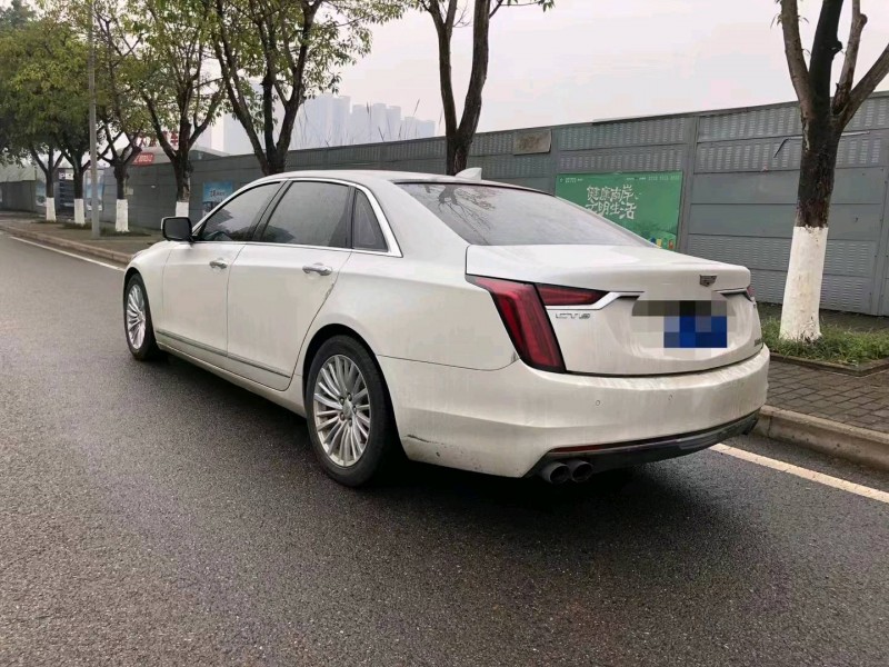 重庆19年凯迪拉克CT66