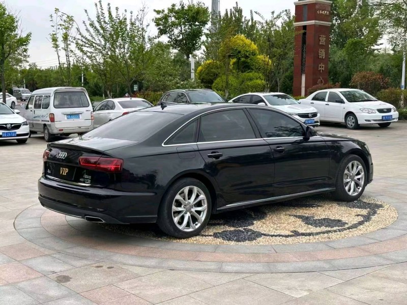 青岛17年奥迪A6L4