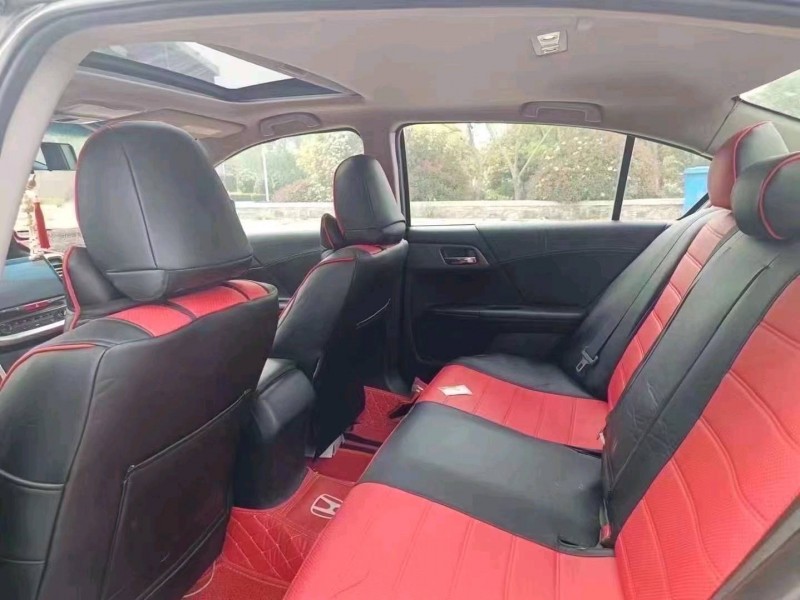 济南15年本田雅阁8