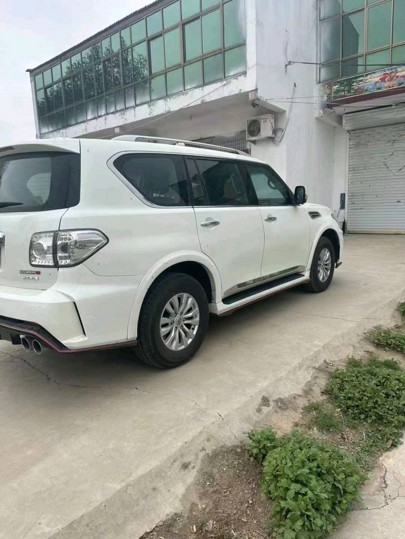 淄博17年日产途乐9