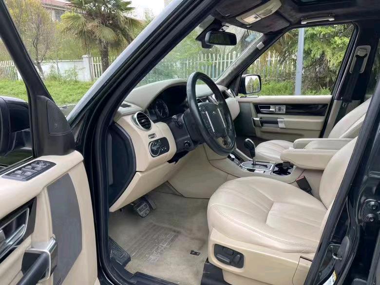 盐城11年路虎发现6