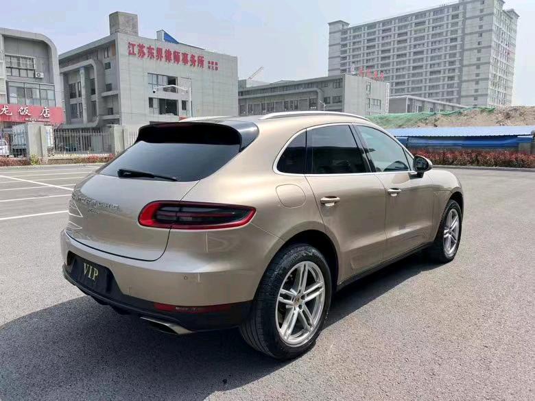 盐城14年保时捷Macan8