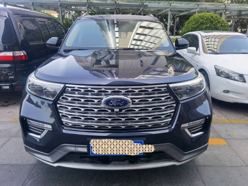 青岛21年福特探险者1