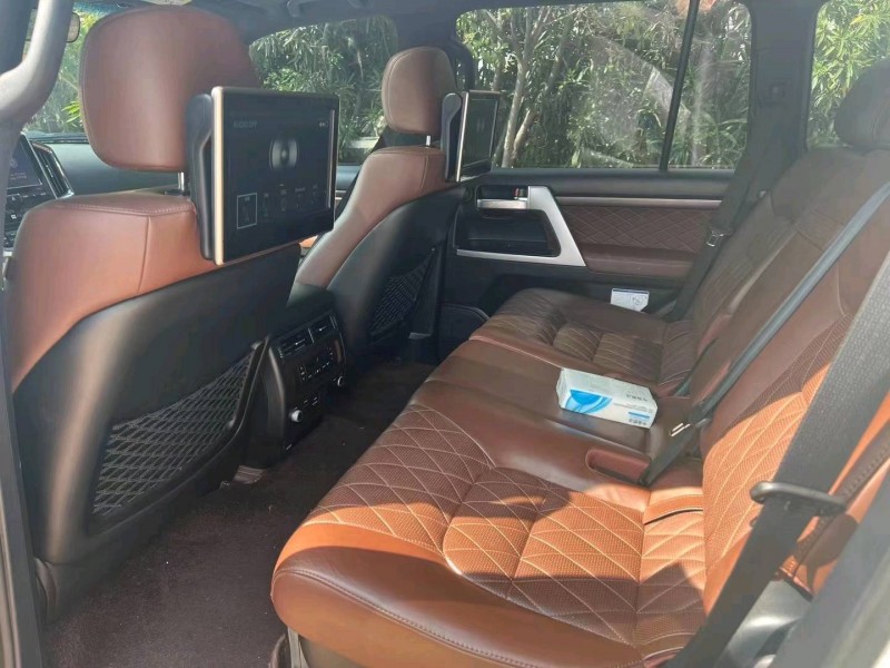 淮南18年丰田兰德酷路泽4