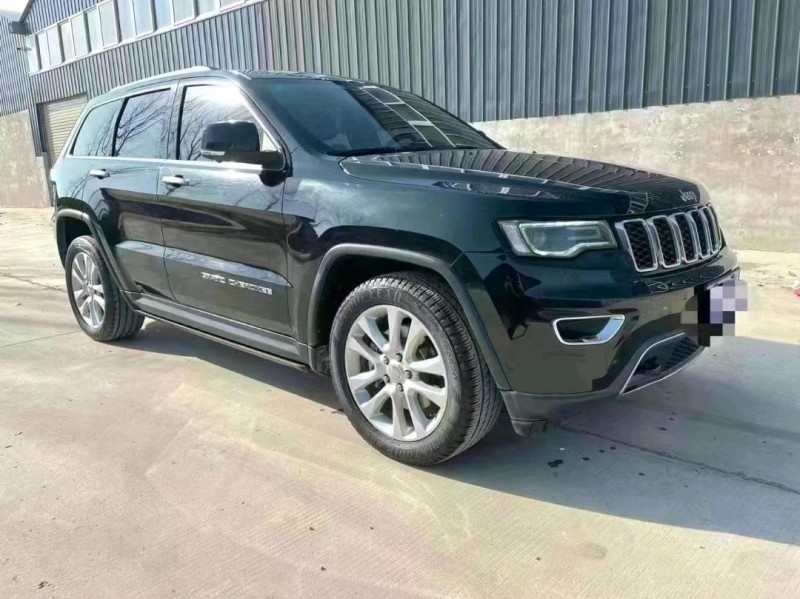 鄭州18年Jeep大切諾基2