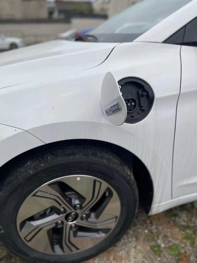 嘉兴22年现代领动6