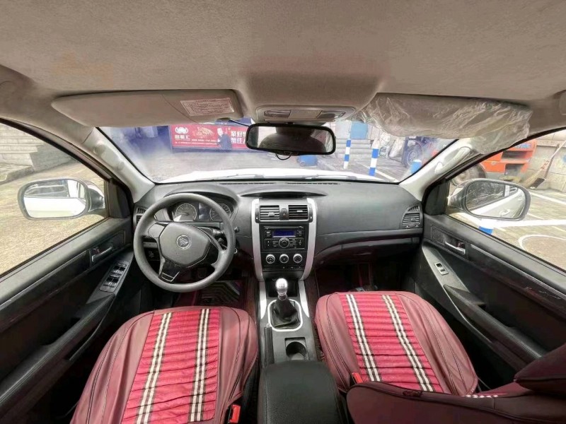 重庆19年福特拓路者8