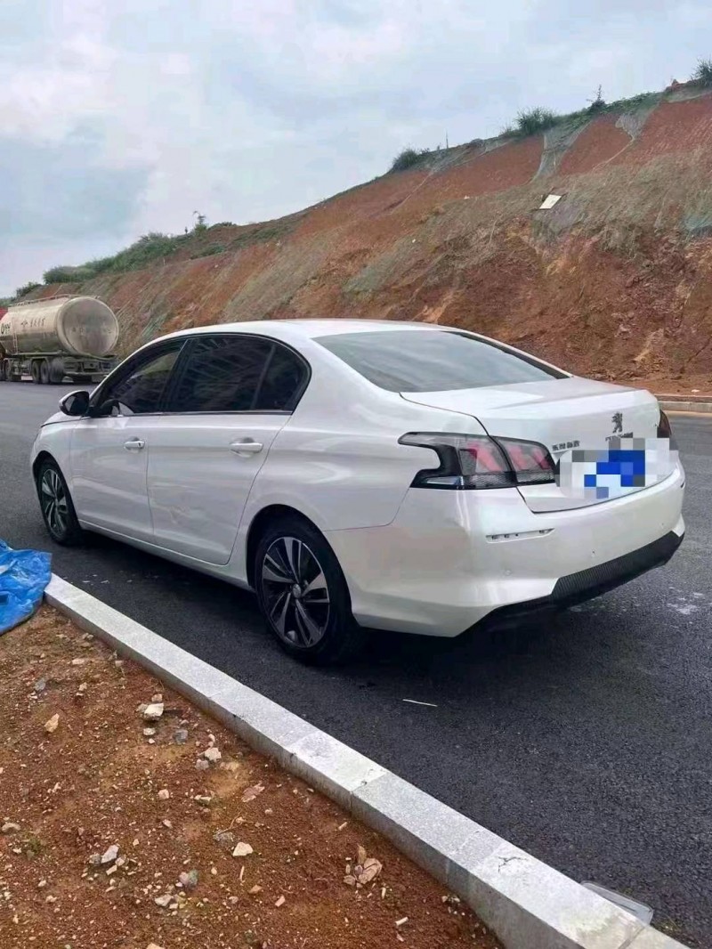 重庆21年标致4084