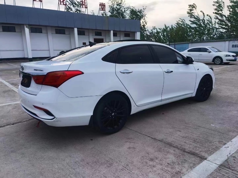 徐州19年现代名图3