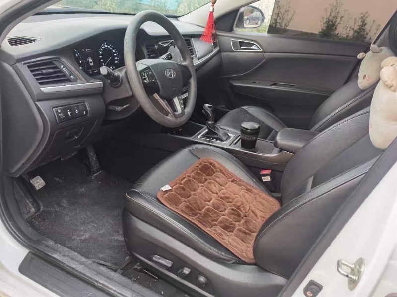 徐州19年现代名图5