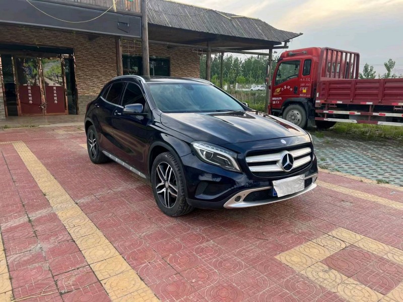 徐州15年奔驰GLA2