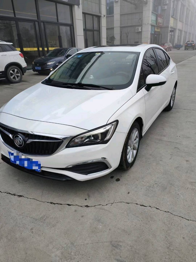 武汉18年别克威朗2