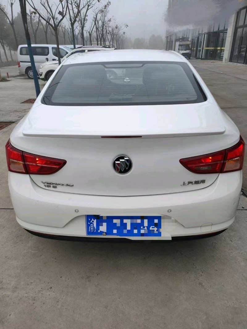 武汉18年别克威朗4