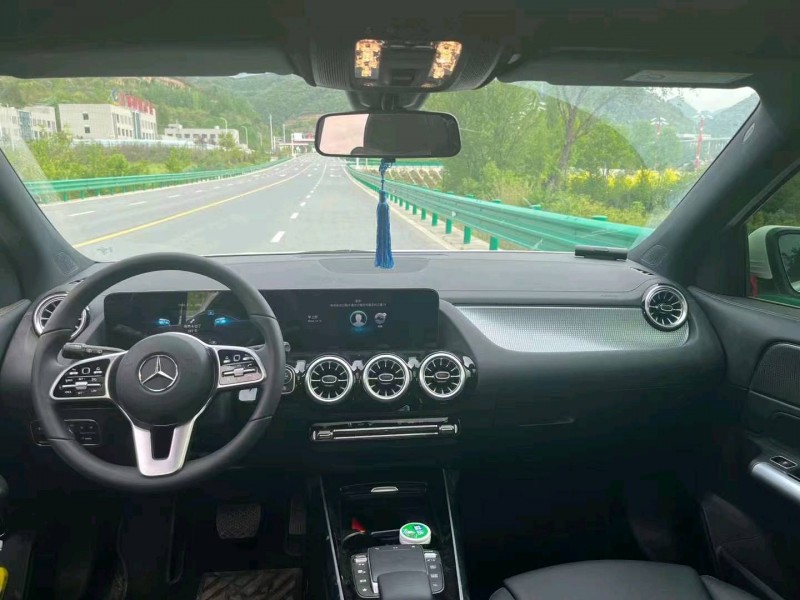 重庆21年奔驰GLA6