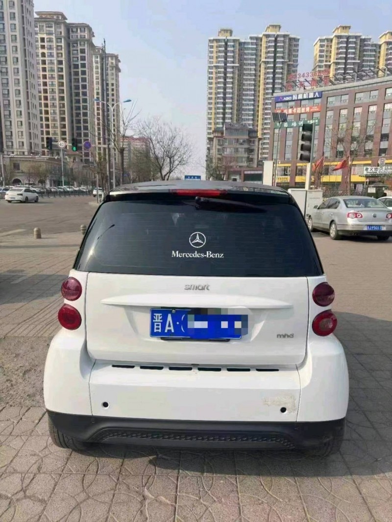 大同15年奔馳smart5