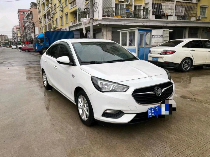 珠海19年别克凯越6