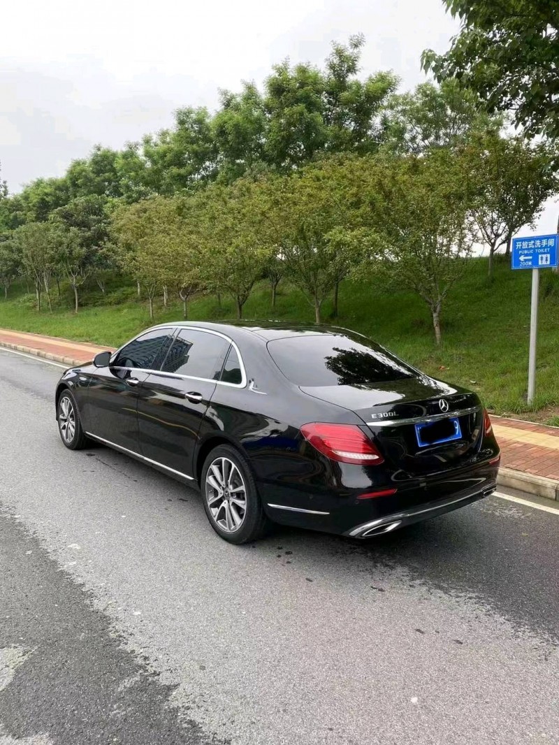 淄博19年奔驰E4