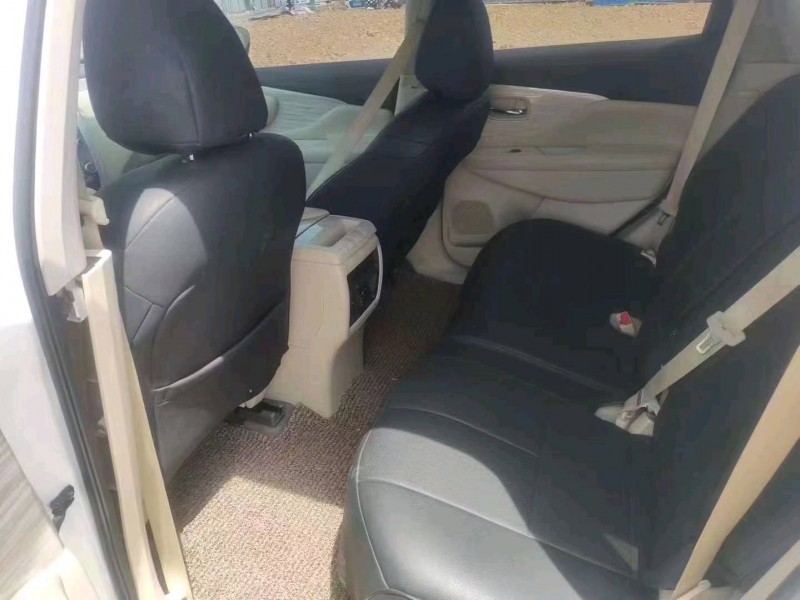 济南19年日产楼兰7