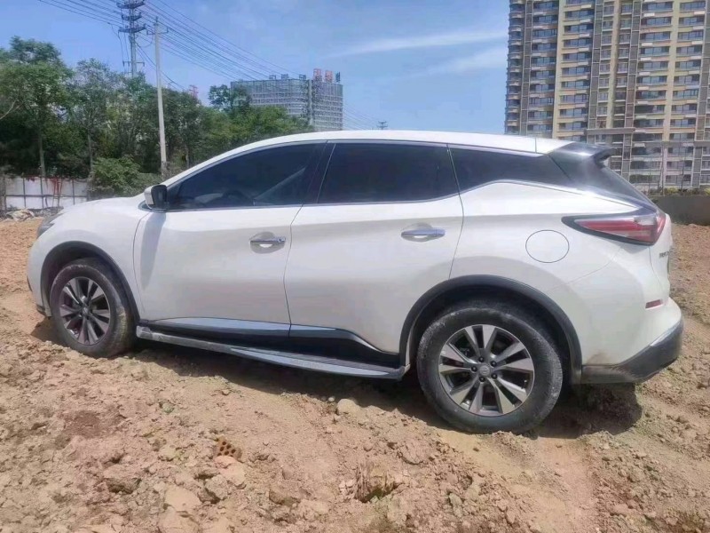 济南19年日产楼兰8