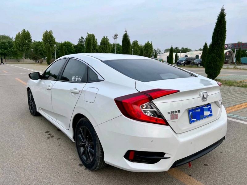 济南20年本田思域3