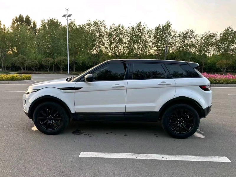 淄博16年路虎极光8