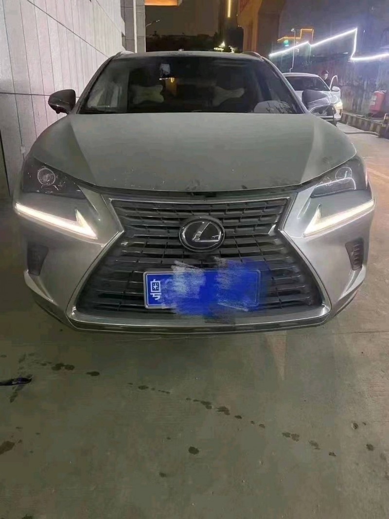 广州21年雷克萨斯NX1