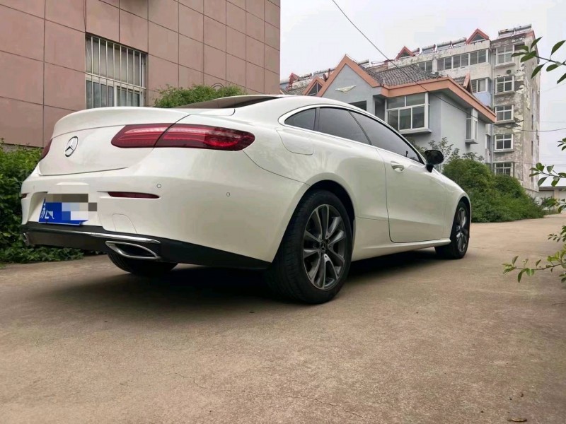 青岛19年奔驰E3