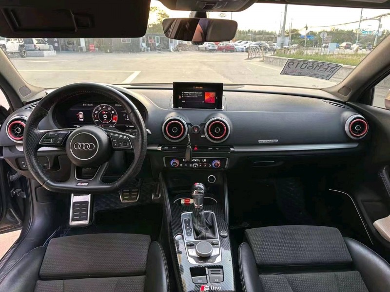 北京18年奥迪S34