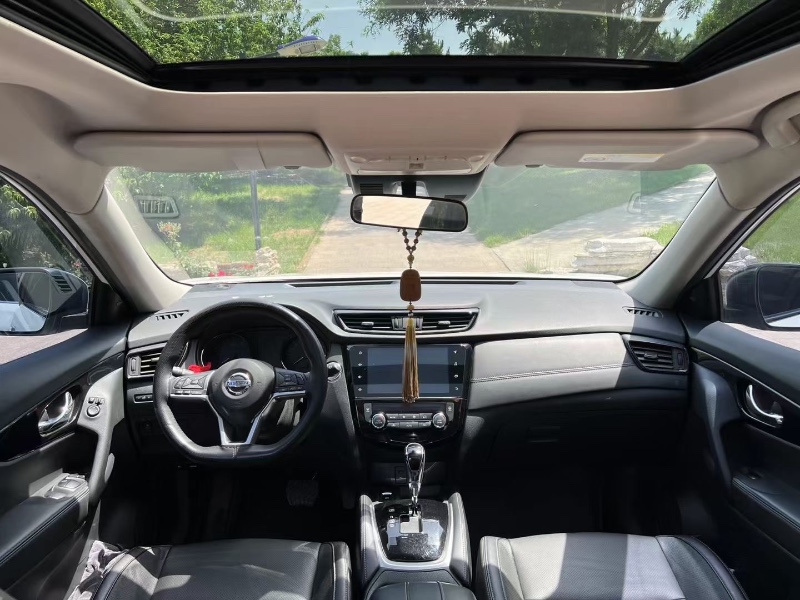 邢台21年日产奇骏7