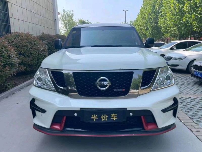 青岛17年日产途乐1