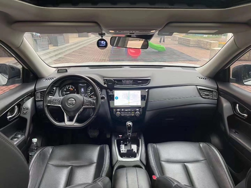 东营21年日产奇骏5